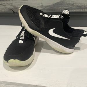 Nike Flex Runner Shoes